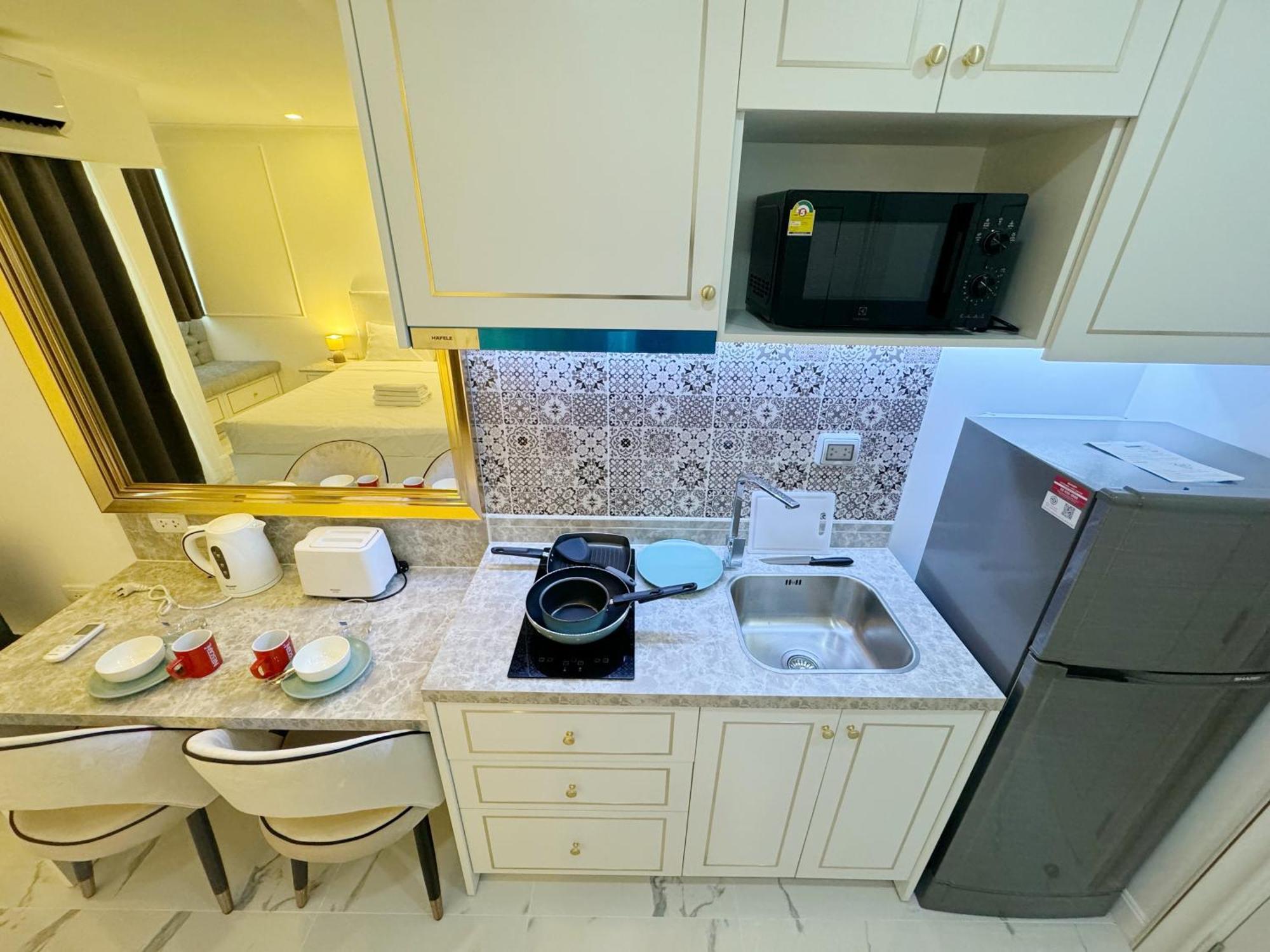 The Empire Chic Residence Jomtien & Yahaha Экстерьер фото