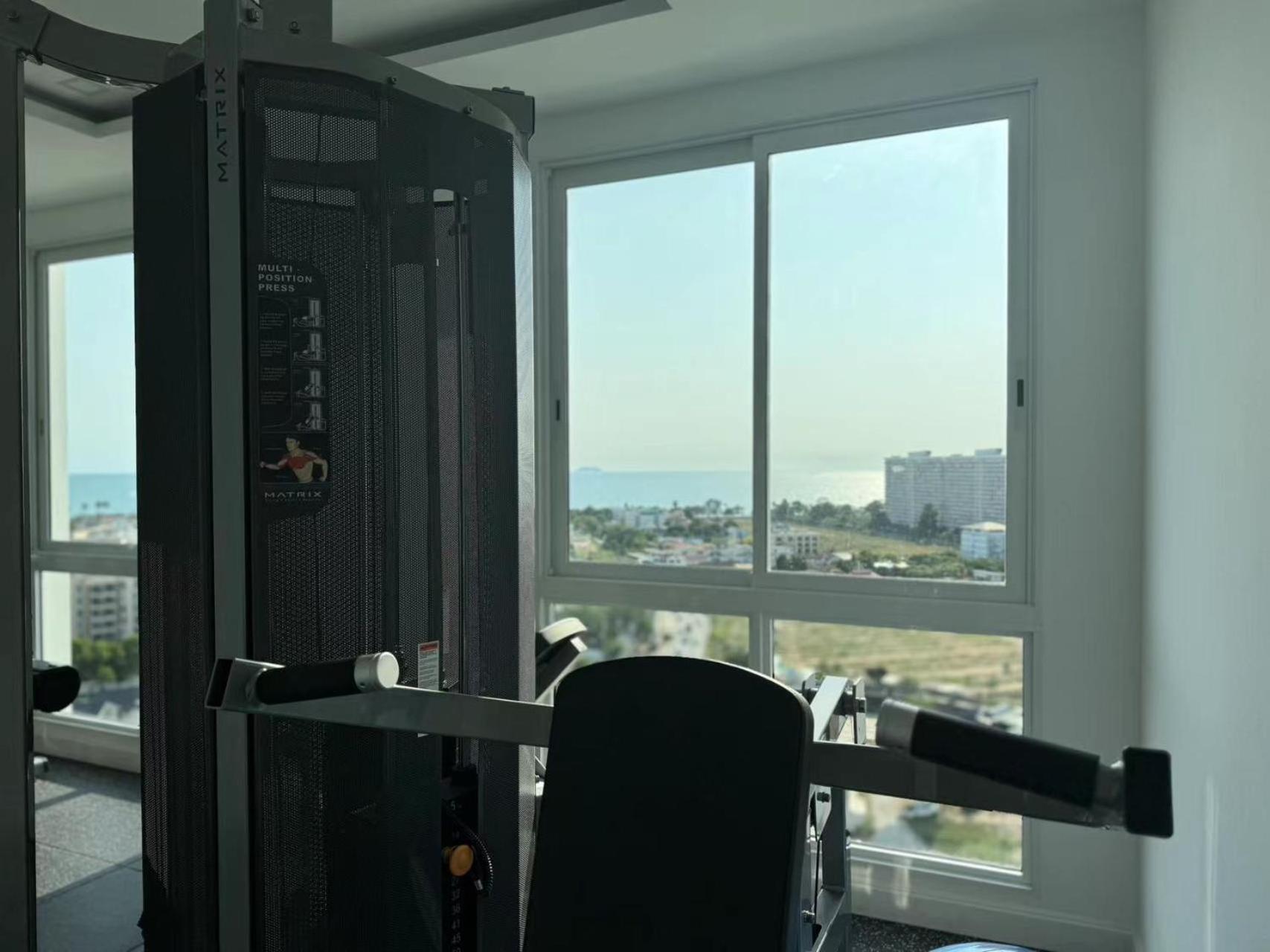 The Empire Chic Residence Jomtien & Yahaha Экстерьер фото