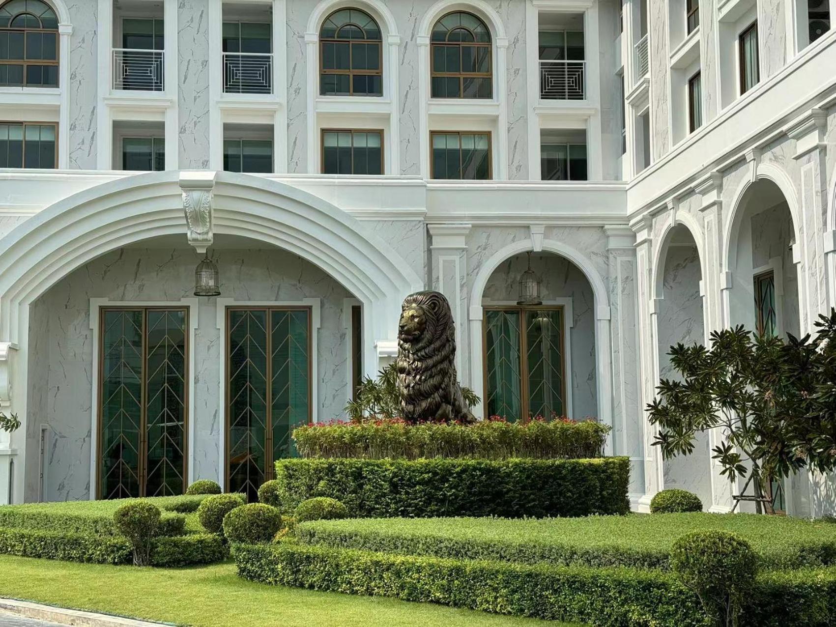 The Empire Chic Residence Jomtien & Yahaha Экстерьер фото