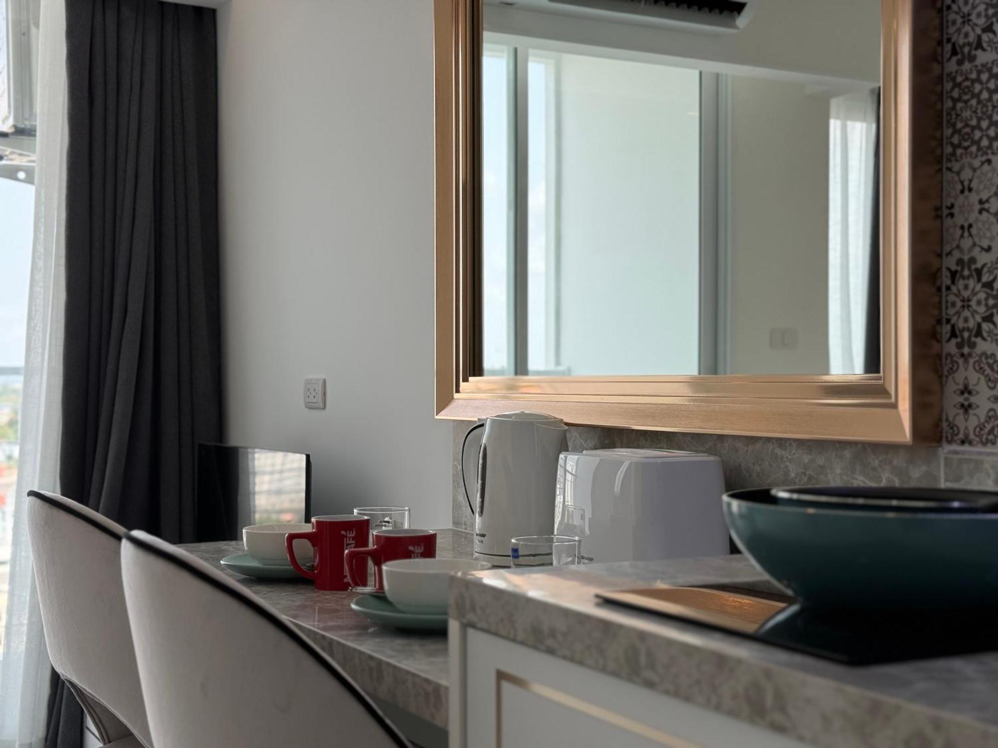 The Empire Chic Residence Jomtien & Yahaha Экстерьер фото