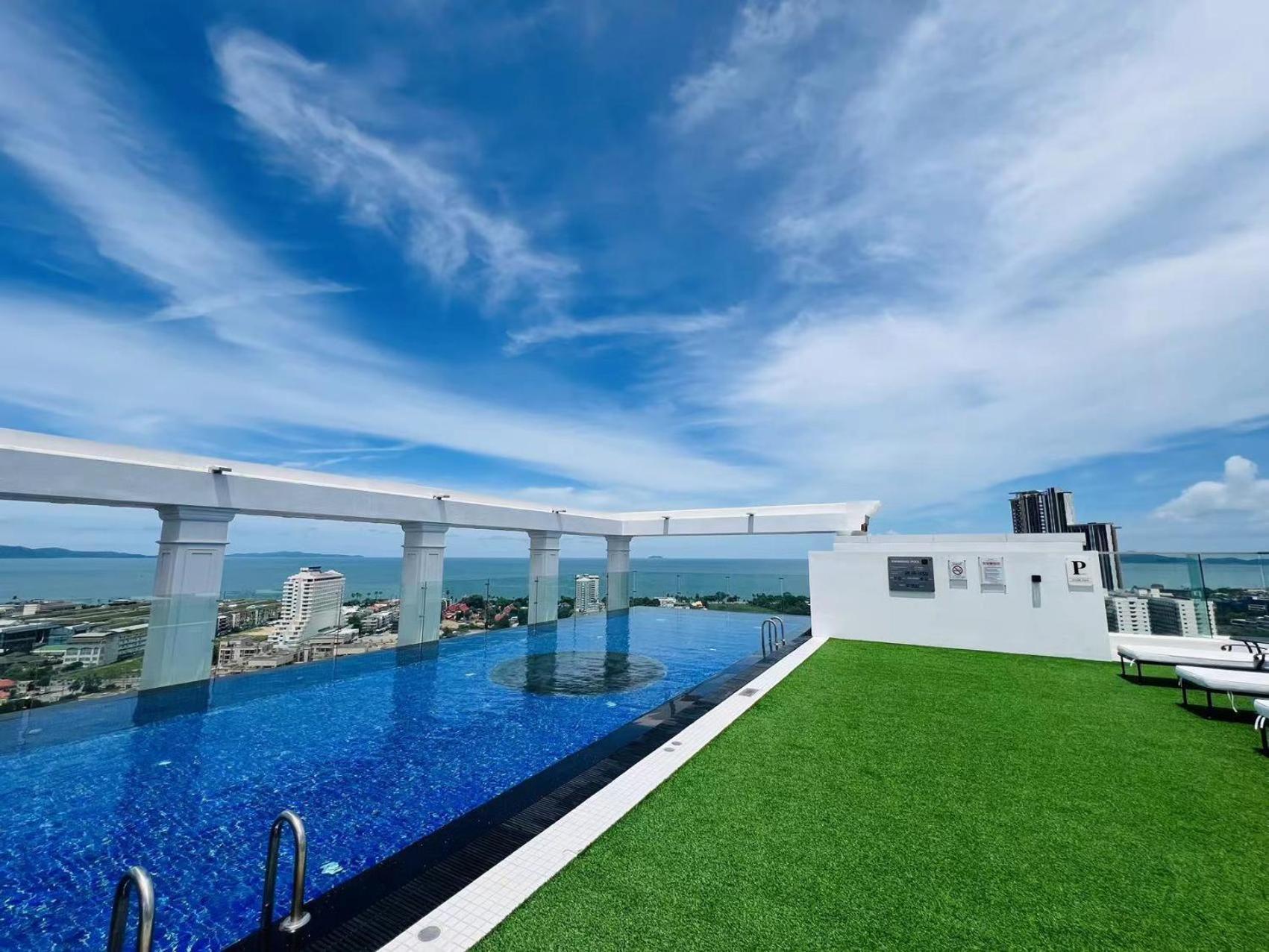 The Empire Chic Residence Jomtien & Yahaha Экстерьер фото