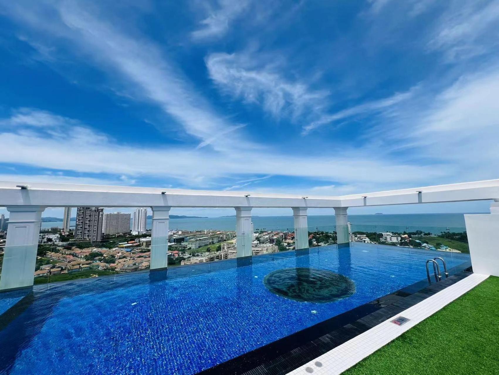 The Empire Chic Residence Jomtien & Yahaha Экстерьер фото